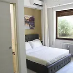 Saint Peter Elegance Couette-café 4*
